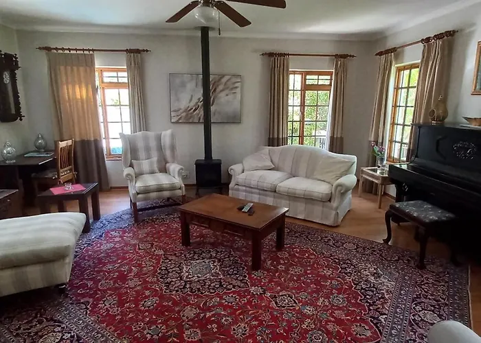 Wine Route 44 Guesthouse